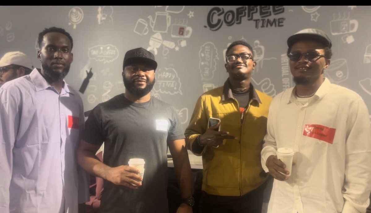 Atomthecreator's tweet image. Founders connect hangout was fun.
@Chris_UIdesign @mikicreamz1 @benadajimedia