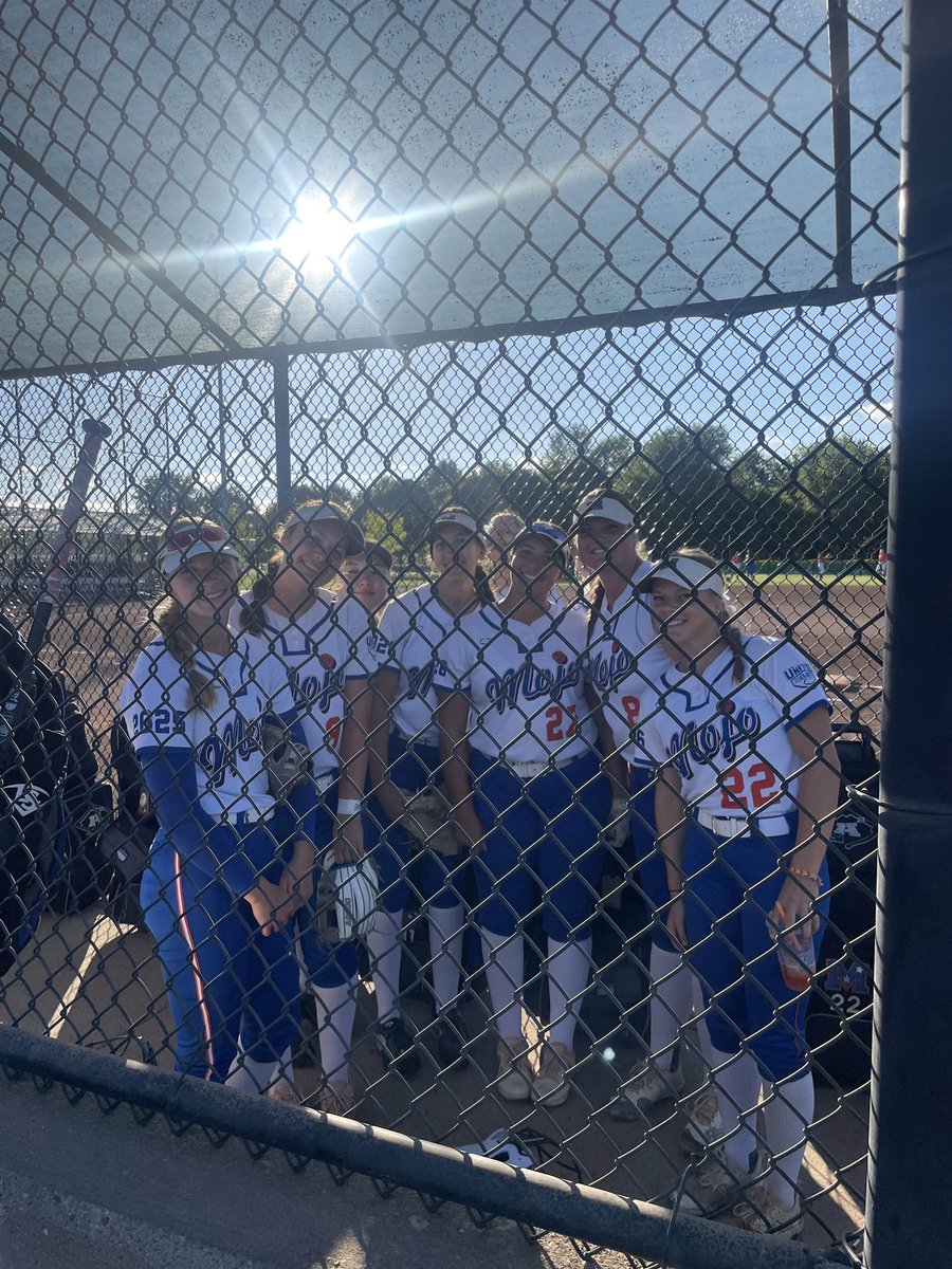 KSteffek2026's tweet image. Ended our TCWS run today. Sad to send our 25s to college but very proud of our season. So excited for fall ball! WS stats: .462 BA/.533 OBP/6 1B/2BB/5 PO/1 DP
@CoachJVaughan @Humboldt_SB @Shellypro1 @CoachMeadowPSU @coachyegge @SOU_Softball @hunter_hays27 @lauraberg44 @alyboytz