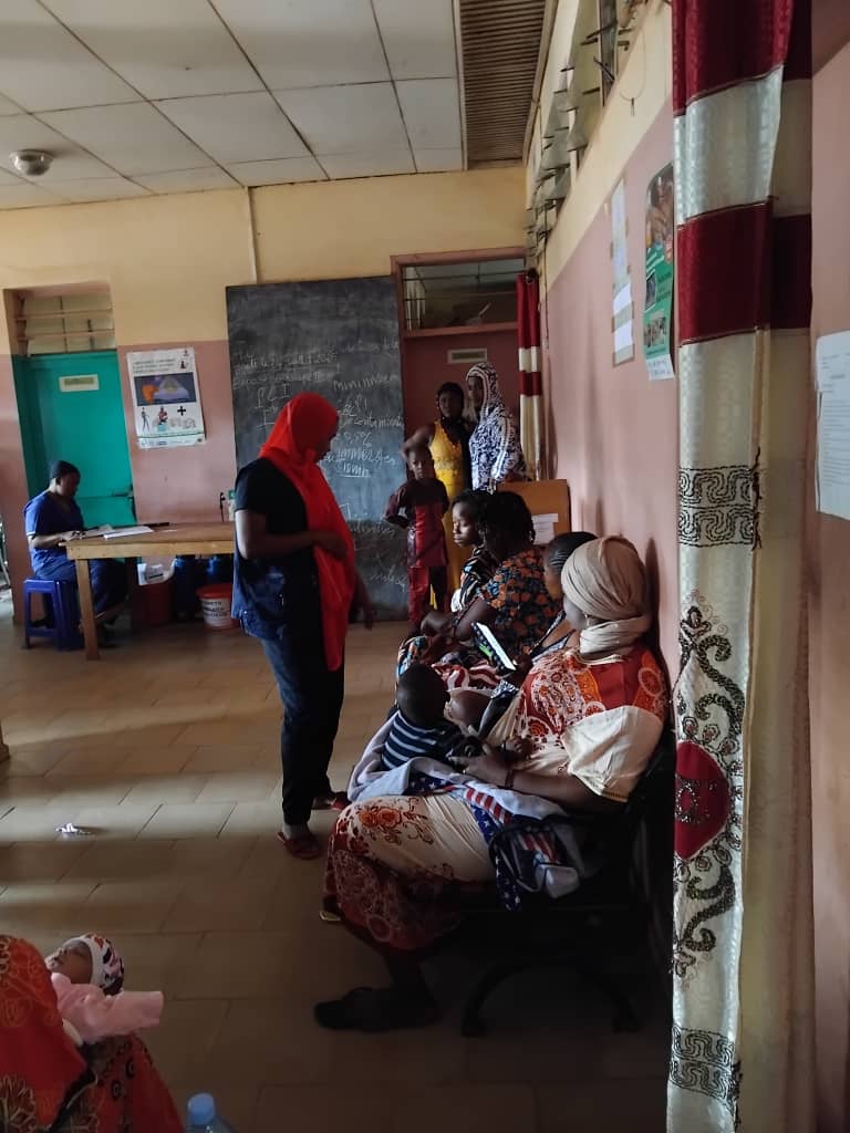 Sevguinee's tweet image. Sensibilisation sur le respect du calendrier vaccinal au centre de santé Wassabada, Kouroussa dans le cadre de l'accompagnement des femmes en ceinte avec un financement de @EF_LINITIATIVE