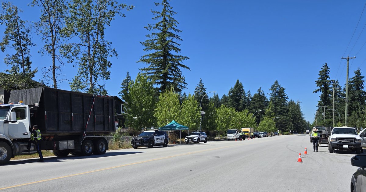 Operation Safe Driver Week 2025: Lower Mainland Commercial Vehicle Enforcement group stats are in

bit.ly/4lLFuki