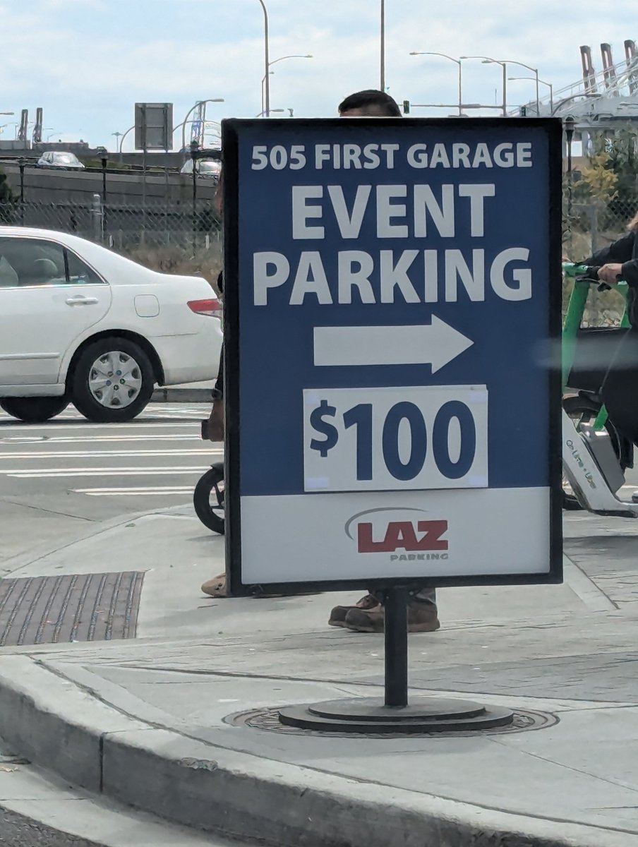 LucasDickey4's tweet image. And I thought parking was expensive in LA!