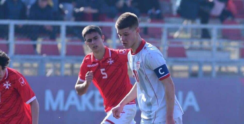 thecouriersport's tweet image. Dundee move for Macedonian playmaker Martin Gjorgievski ‘dead’ as Dee switch target dlvr.it/TM6qsK