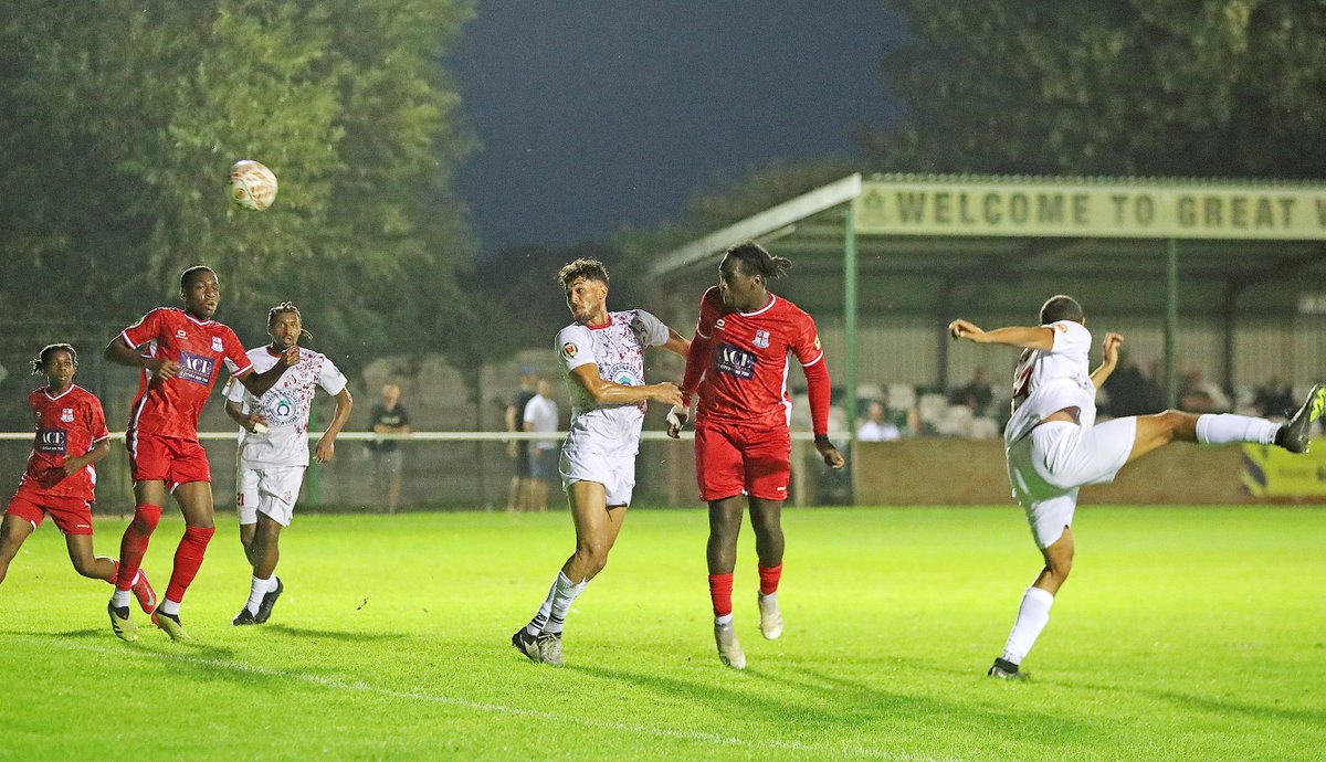 NickyHayesPhoto's tweet image. Despite two great goals from @rileyweir3 and @pedro_mechack it was a disappointing start to their @EssexSenior campaign for @EnsignOfficial as they are defeated 5-2 at home by @SoulTHFC in a feisty encounter which saw three red cards after a big second half melee @CJPhillips1982.