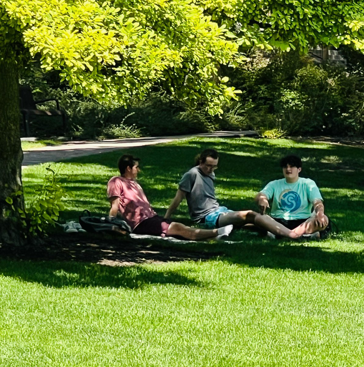 EHM_Apologetics's tweet image. Day 6 Utah Biblical mission trip. Chisholm Summit Community Church students going door to door having gospel conversations with LDS college students. @we_are_maven