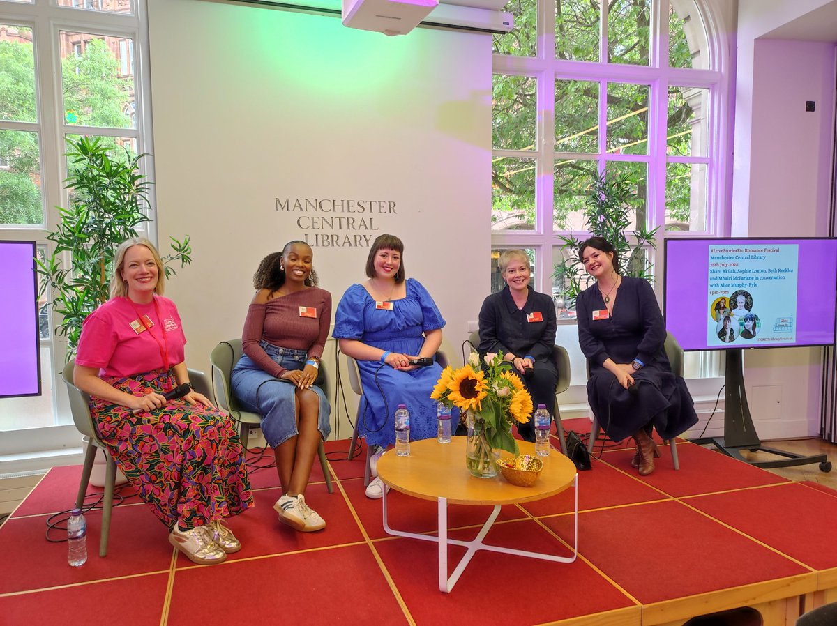 BookMinxSJV's tweet image. Our first Author Panel here at @MancLibraries #LoveStoriesEtc!! Alice @HarperNorthUK in conversation with @_shaniakilah, Beth Reekles, Sophie Loxton and @MhairiMcF digging deep into romance, love, friendship, connection and community.