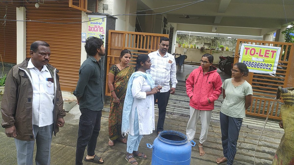 nagaram_mcpl's tweet image. Door to Door Segregation awareness campaign.
#Okamarpu_abhivrudhikimalupu
#TelanganaRising
#TG100DaysActionPlan
#SwachhBharat