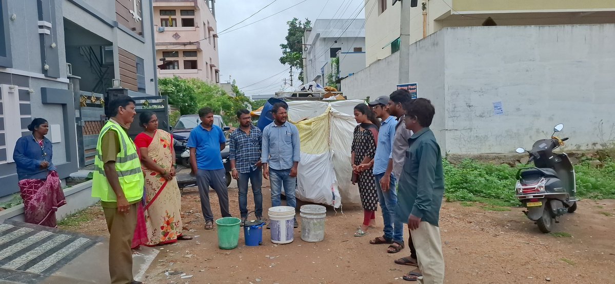 nagaram_mcpl's tweet image. Door to Door Segregation awareness campaign.
#Okamarpu_abhivrudhikimalupu
#TelanganaRising
#TG100DaysActionPlan
#SwachhBharat