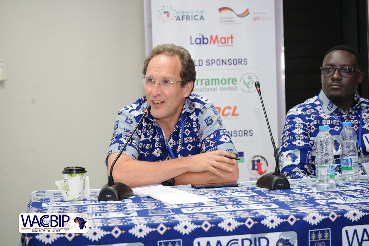 WACCBIP_UG's tweet image. Chaired by Prof. Kirk Deitsch and Dr. Collins Morang’a, the plenary by Dr. Isaiah Debrah spotlighted rising insecticide resistance in Ghana’s malaria vector, Anopheles gambiae.
His study showed extreme resistance to pyrethroids—even with 10× doses, mosquito death rates were just…