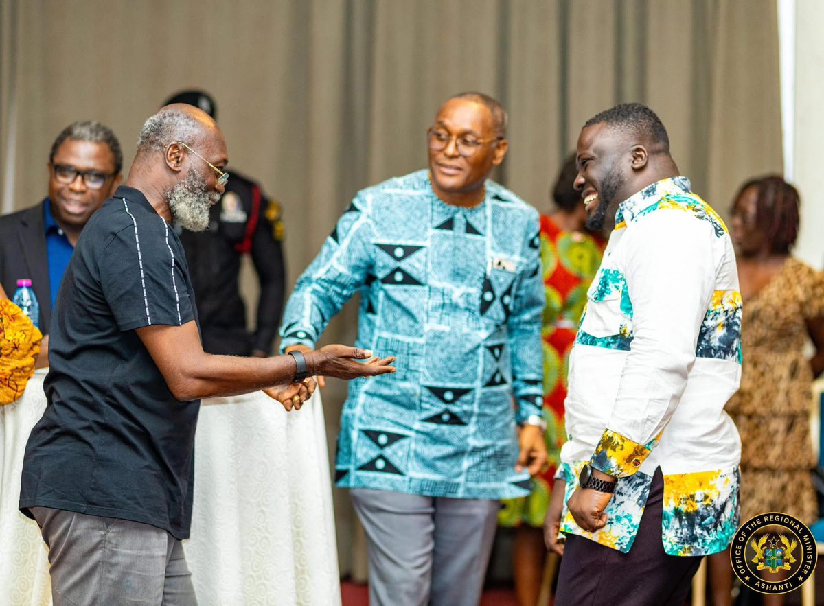 DrAmoakohene's tweet image. Yesterday, I had the privilege of hosting the West African College of Physicians – Ghana Chapter at a cocktail dinner here in the Ashanti Region, as they prepared for their anual scientific meeting.
It was a moment of great pride and nostalgia to reconnect with my seniors,…