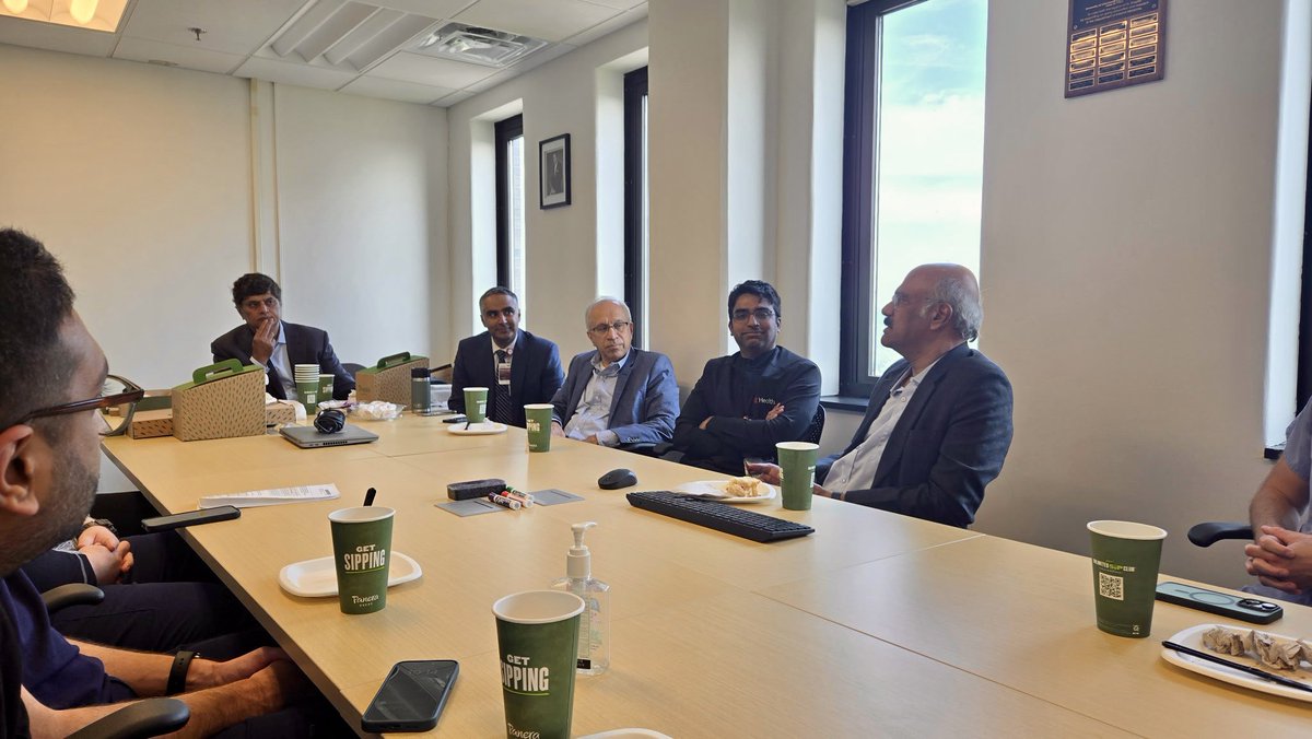 Moamen Gabr (@moamengabrmd) on Twitter photo Great having <a href="/AIGHospitals/">AIG Hospitals</a> 🌟🌟Dr. Nagi Reddy <a href="/UCMCGIHEP/">University of Cincinnati GI and Hep</a> today!
From homemade #ERCP scopes to cholangioscopy-guided interventions—his talk on the evolution ↗️of ERCP was legendary.
Our fellows + faculty had a blast! <a href="/uc_health/">UC Health</a> <a href="/uofcincy/">University of Cincinnati</a> <a href="/md_myer/">Adam Myer MD</a> <a href="/drsusankais/">Susan Kais, MD</a> #MedEd #GITwitter Great having <a href="/AIGHospitals/">AIG Hospitals</a> 🌟🌟Dr. Nagi Reddy <a href="/UCMCGIHEP/">University of Cincinnati GI and Hep</a> today!
From homemade #ERCP scopes to cholangioscopy-guided interventions—his talk on the evolution ↗️of ERCP was legendary.
Our fellows + faculty had a blast! <a href="/uc_health/">UC Health</a> <a href="/uofcincy/">University of Cincinnati</a> <a href="/md_myer/">Adam Myer MD</a> <a href="/drsusankais/">Susan Kais, MD</a> #MedEd #GITwitter