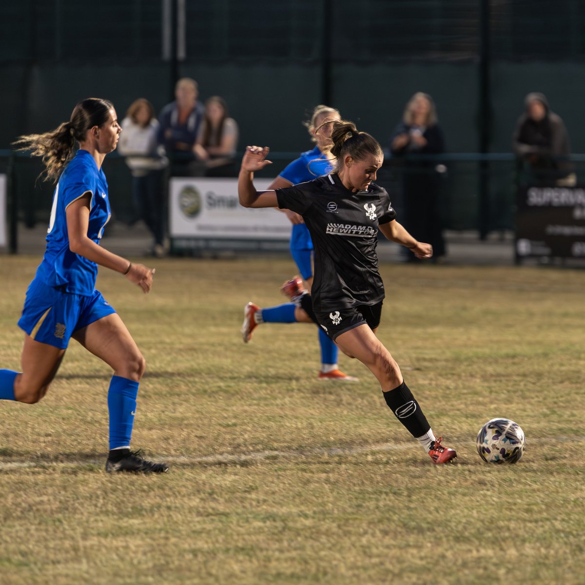 Scimitar Custom (@scimitarcustom) on Twitter photo On Wednesday, we had the pleasure of seeing <a href="/harrierswomen/">Kidderminster Harriers Women</a> edge out <a href="/BCFCWomen/">Birmingham City Women</a> U21s 2-0 at Droitwich, including an absolute belter of a second.
This was the first time we got to see the black away kit in action, and doesn’t it just look 🔥🔥🔥 On Wednesday, we had the pleasure of seeing <a href="/harrierswomen/">Kidderminster Harriers Women</a> edge out <a href="/BCFCWomen/">Birmingham City Women</a> U21s 2-0 at Droitwich, including an absolute belter of a second.
This was the first time we got to see the black away kit in action, and doesn’t it just look 🔥🔥🔥