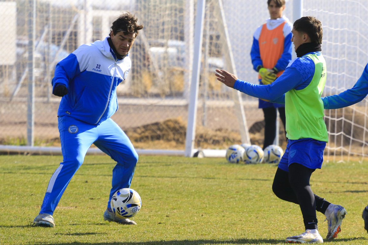 ClubGodoyCruz's tweet image. ¡Viernes en el PARC! 🔥💪💯