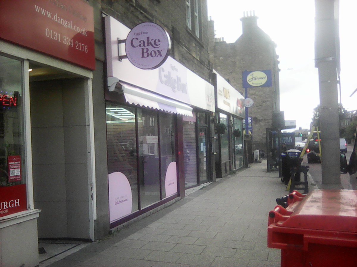 New: "Cake Box" shop opening soon on St John's Road EH12 ... #Corstorphine 

cakebox.com
