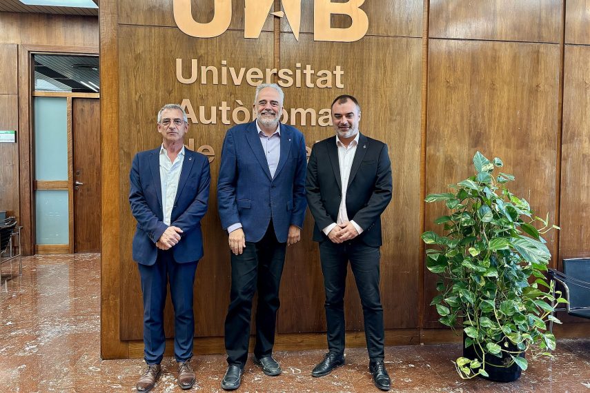 CanalTerrassa's tweet image. 🎓 | Convertir en públic el Grau de Teràpia Ocupacional, un dels temes tractats per @ajterrassa i @UABBarcelona en la reunió d&apos;aquest divendres.

Aquest grau s’ofereix a #Terrassa amb matrícula privada

terrassadigital.cat/jordi-ballart-…