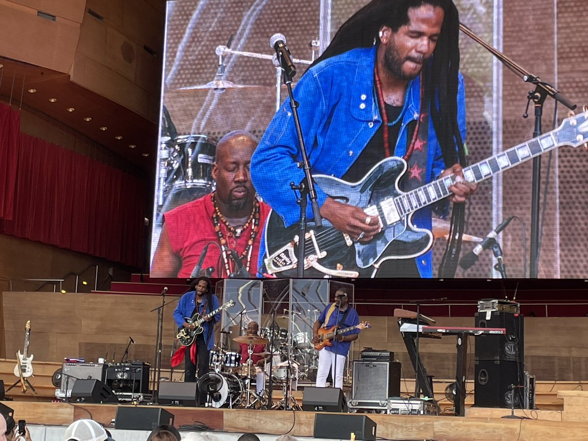 The music will set you free <a href="/steelpulse/">Steel Pulse</a> and <a href="/PaulBeaubrun/">ㅤㅤPaul Beaubrun</a> #MilleniumPark