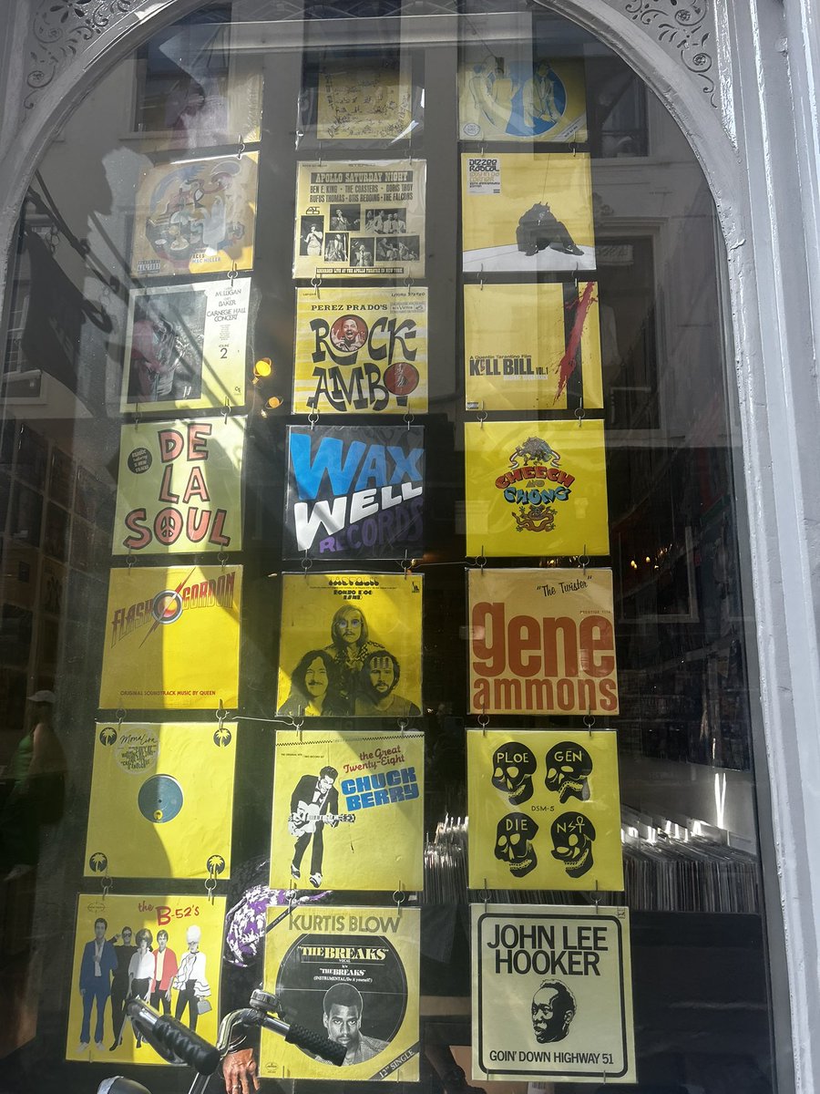 blackpowerpufff's tweet image. 30 hours in amsterdam