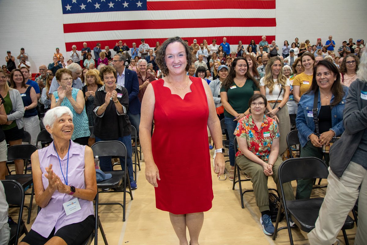 Katie Porter tweet media