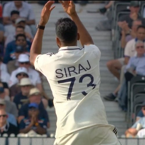 ImYorker93's tweet image. Siraj is doing his shameless celebration because he knows it well that Kohli PR will save him by shifting all blame to Bumrah. 🙂💔