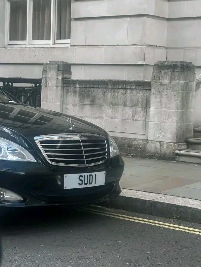 Backbencher ndani ya s-class😂😂