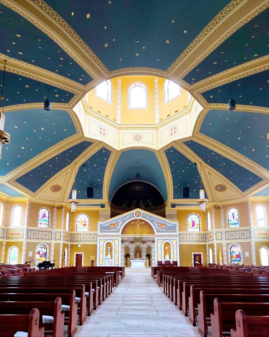 Father_LoCoco's tweet image. Always nice to stop in and visit our most newly constructed church, St. Charles I Hartland, WI!