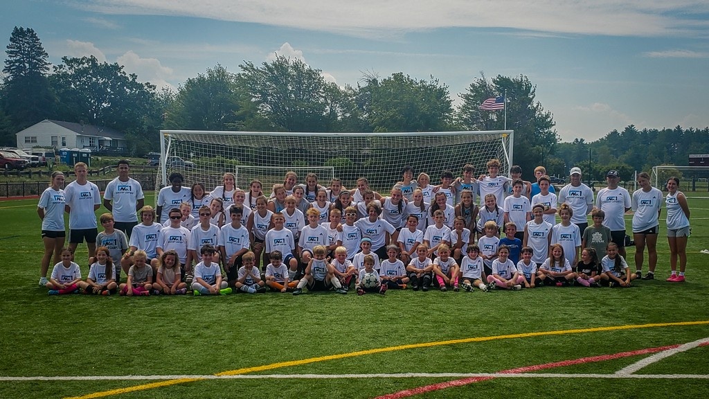 ⚽️ Calling all young soccer stars ages 8-14! Join us at Ashland University from August 4-7 for a fun, skill-packed day camp.

From dribbling and shooting to 1v1s and crossing, players get expert coaching in a supportive, engaging environment!

#No1SoccerCamps