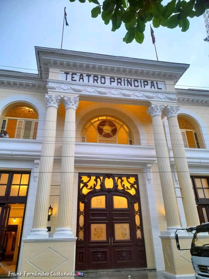 Juan Orestes Muiños Sarabia (@orestesmuinos) on Twitter photo La Ciudad de #CiegodeAvila se Embellece para celebrar el 72 Aniversario de los Asaltos de los Cuarteles Moncada y Carlos Manuel de Céspedes.
<a href="/Avilacomunica/">Avila Comunica</a>
<a href="/AlonsoSybel/">🇨🇺 Sybel Alonso Baldor</a>
#CiegodeAvila
<a href="/ETECSA_Cuba/">ETECSA</a> La Ciudad de #CiegodeAvila se Embellece para celebrar el 72 Aniversario de los Asaltos de los Cuarteles Moncada y Carlos Manuel de Céspedes.
<a href="/Avilacomunica/">Avila Comunica</a>
<a href="/AlonsoSybel/">🇨🇺 Sybel Alonso Baldor</a>
#CiegodeAvila
<a href="/ETECSA_Cuba/">ETECSA</a>