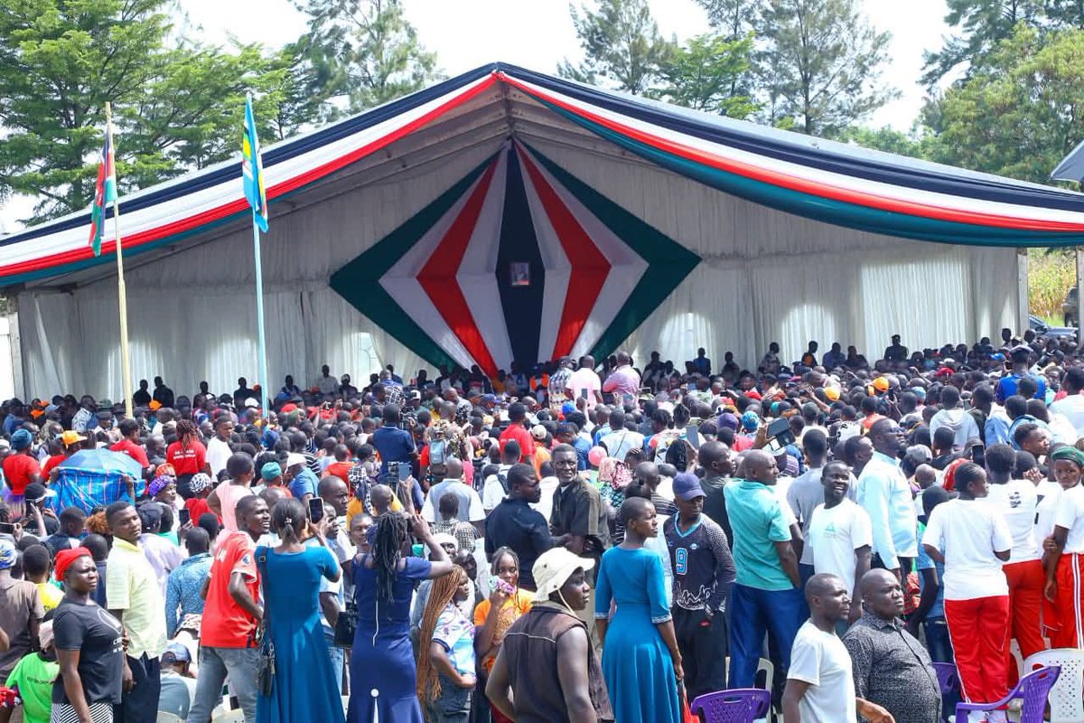 Hosted by my sister and Kisumu County MP Hon Ruth Odinga, and led by Deputy President Prof. Kithure Kindiki, we participated in a women and youth economic empowerment program alongside the launch of Shield Okumba Sacco. This initiative is a vital step toward securing economic