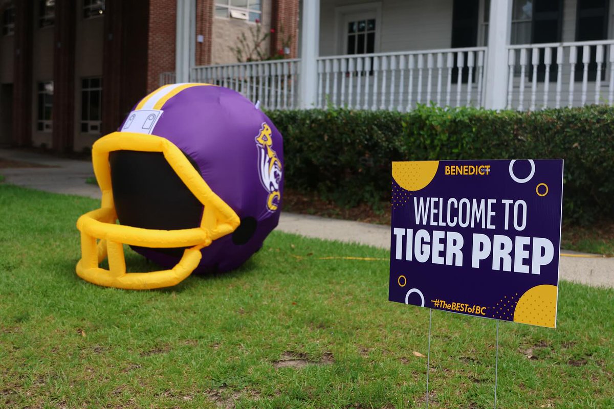 BenedictEDU's tweet image. The Tiger Football Team is back on campus and locked in! Move-in day means one thing… the season is right around the corner. Let’s get to work!
Don’t forget to grab your season tickets at benedicttickets.com!