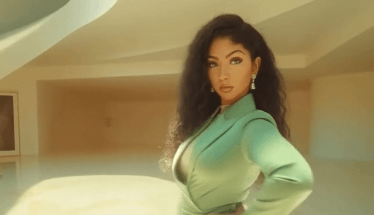 viviplaynet's tweet image. Jalisa Avari Unleashes The Ultimate Female Anthem "Worth"
viviplay.net/jalisa-avari-u…