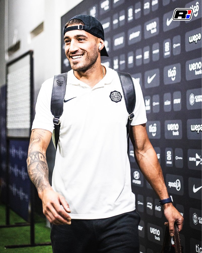 Ramirofutbolpy's tweet image. 🚨 | Gastón Olveira se encuentra descartado para el próximo partido de #Olimpia ante #Ameliano.
⁉️¿Opiniones?
-#RamiroArandafutbolpy