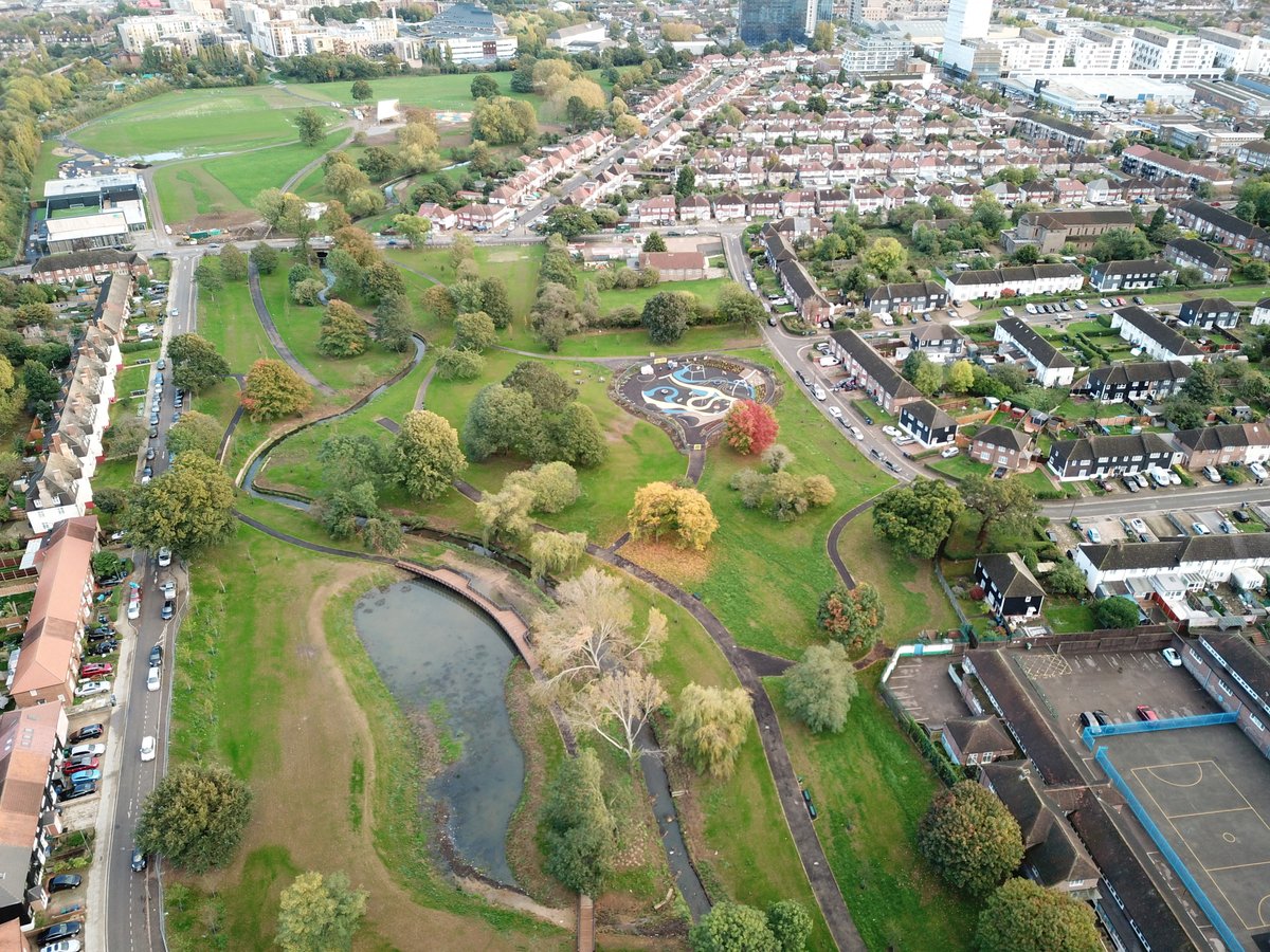 🌳💚 Celebrate Love Parks Week in Barnet! 🌳💚

🌳💚 Friday 25 July – Sunday 3 August 🌳💚

Find your nearest park and celebrate it: barnet.gov.uk/directories/pa…