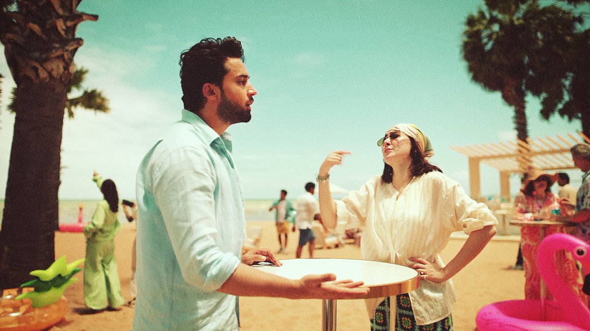 Ms_Me2coolxo's tweet image. Bilal Abbas Khan and Hania Aamir. Thats it. Thats the tweet.