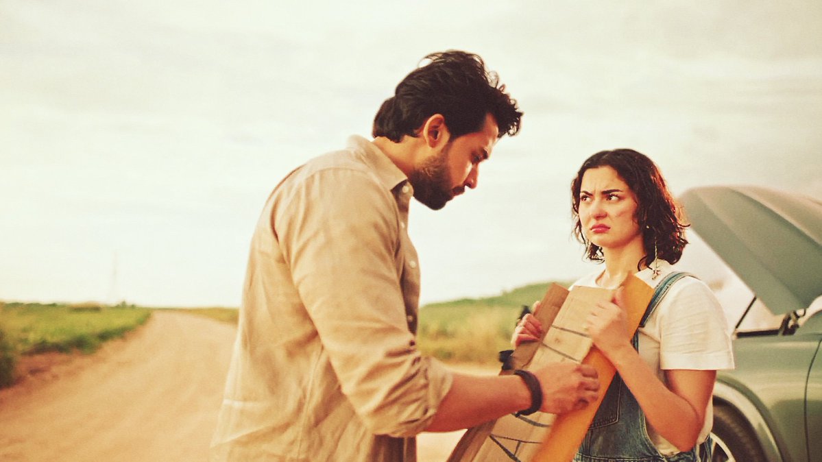 Ms_Me2coolxo's tweet image. Bilal Abbas Khan and Hania Aamir. Thats it. Thats the tweet.