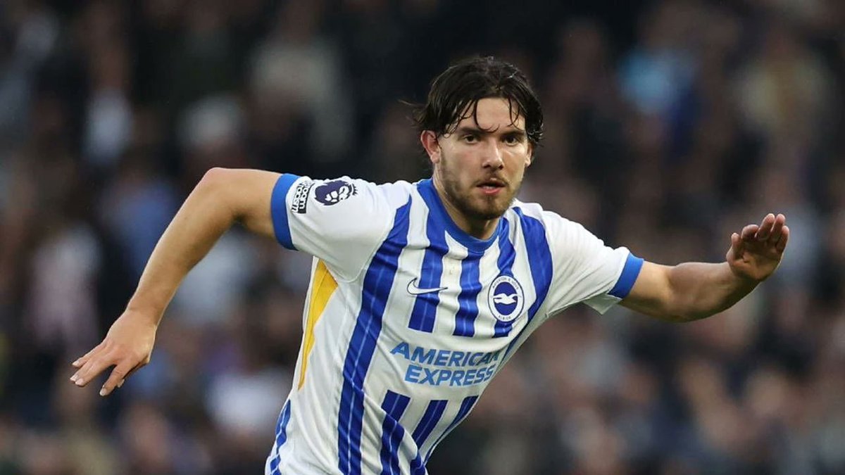 JuveClubSvezia's tweet photo. Michele De Blasis:
"Ett nytt namn att följa för rollen som ytter i Juventus är Ferdi Kadioglu från Brighton. Han är en profil som uppstod ur Comollis datadrivna arbetssystem."
#Kadioglu #BrightonAndHoveAlbion #Juventus #Comolli #calciomercato https://t.co/iaoS3YhOyq