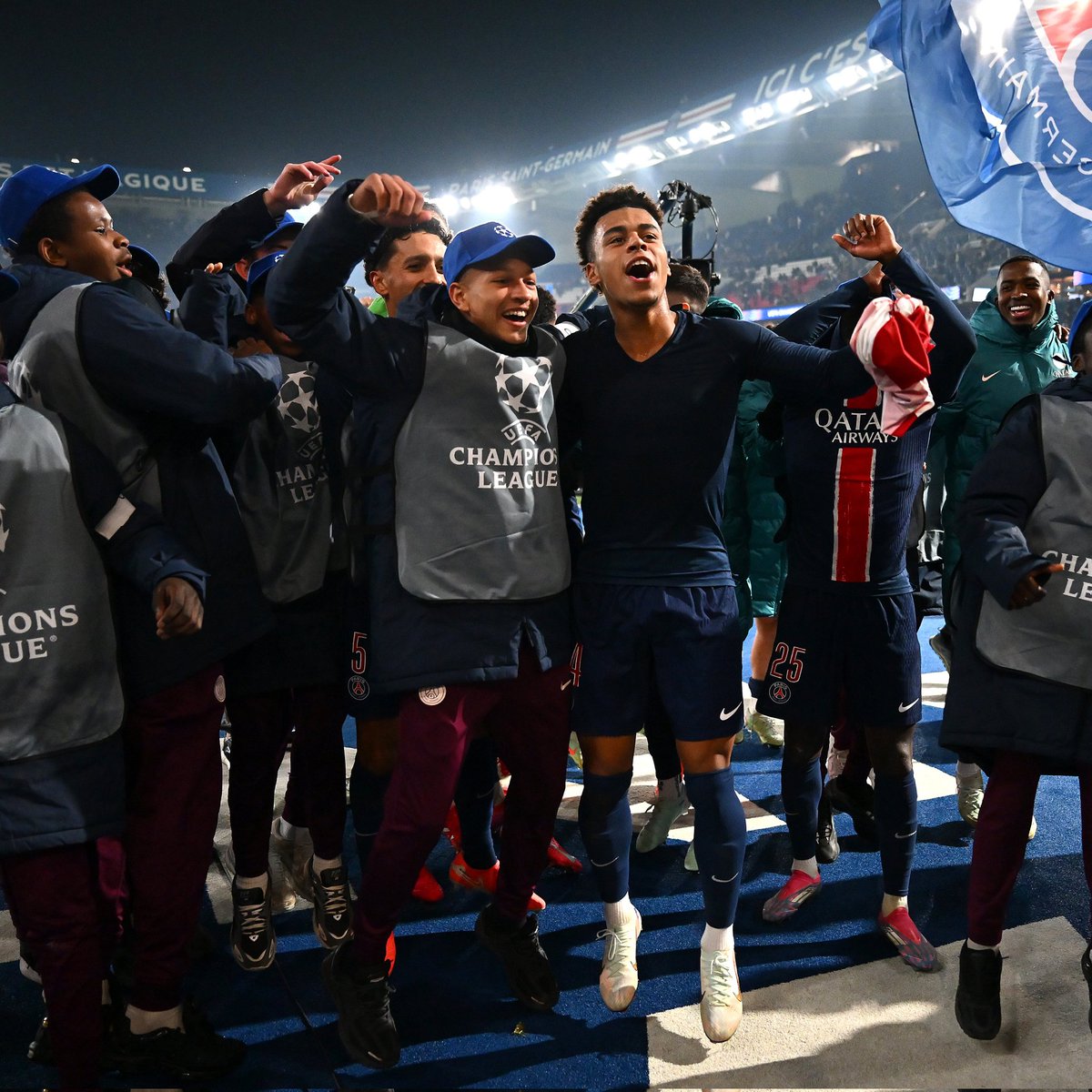 VICTOIRE ! 💪🔥

C'est le début d'une grande histoire ! ✨🔥