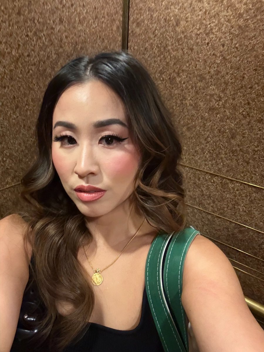 whizwang's tweet image. omw to record a podcast