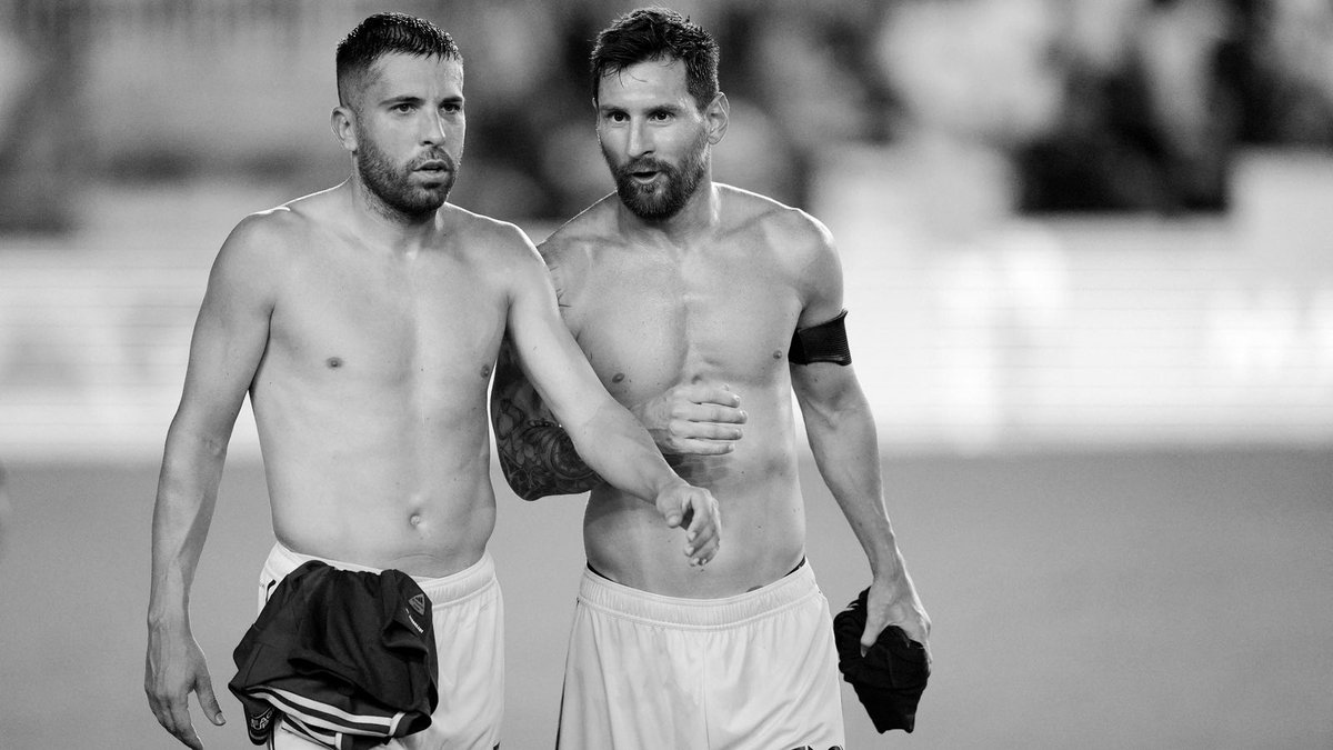 alonso_inca's tweet image. 🚨Inter Miami CF’s Jordi Alba and Lionel Messi will be unavailable for the club’s match against FC Cincinnati on Saturday, July 26, due to their absence at this week’s Major League Soccer All-Star Game. Per league rules, any player who does not participate in the All-Star Game…