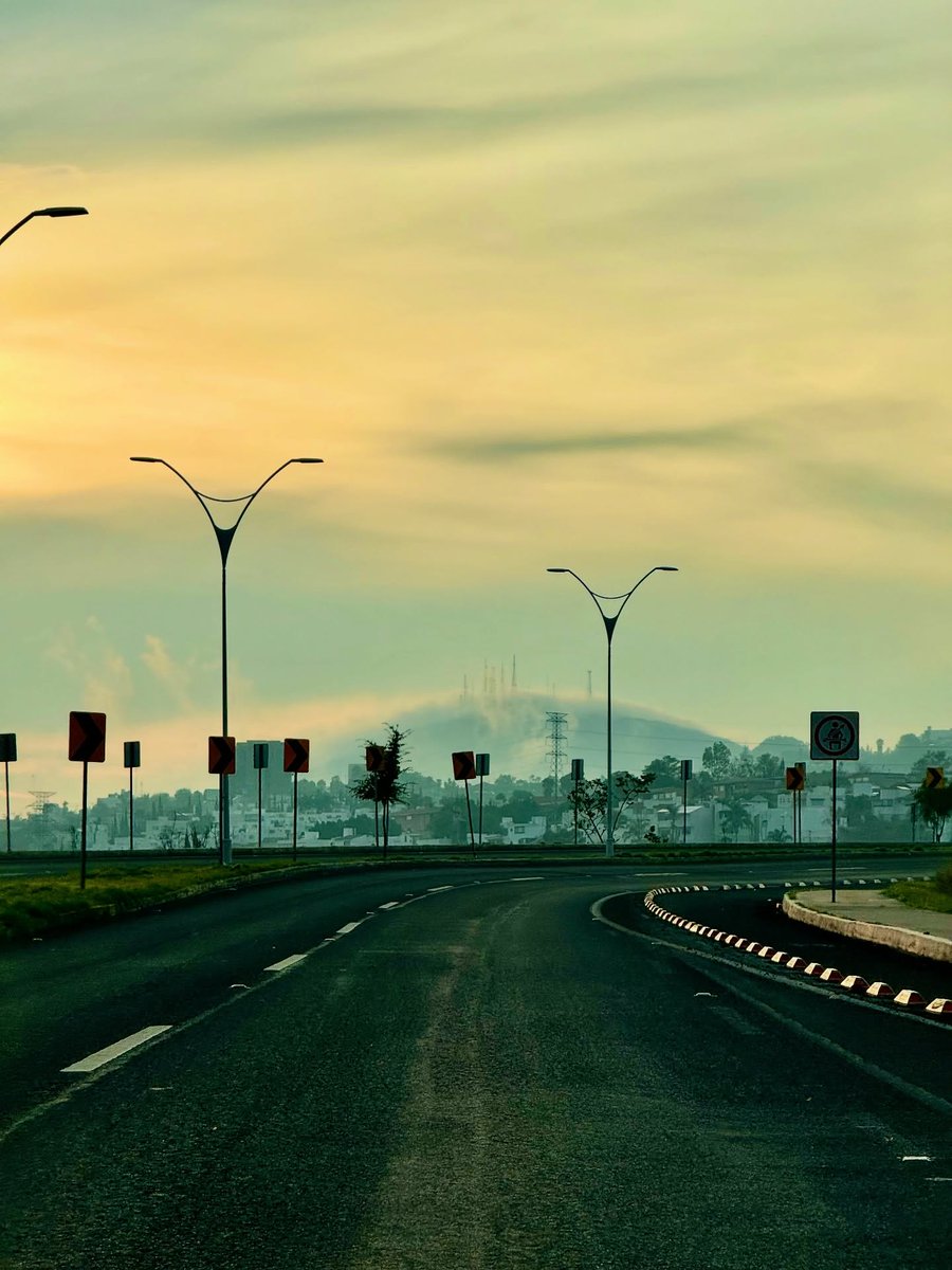 SoyQueretaLOVE's tweet image. ¡Vamos a disfrutar de este sábado bien bonito, amplio y limpio! ✨
Obviamente, en #QueretaLOVE. 💞
Foto: tragonautamx @ IG