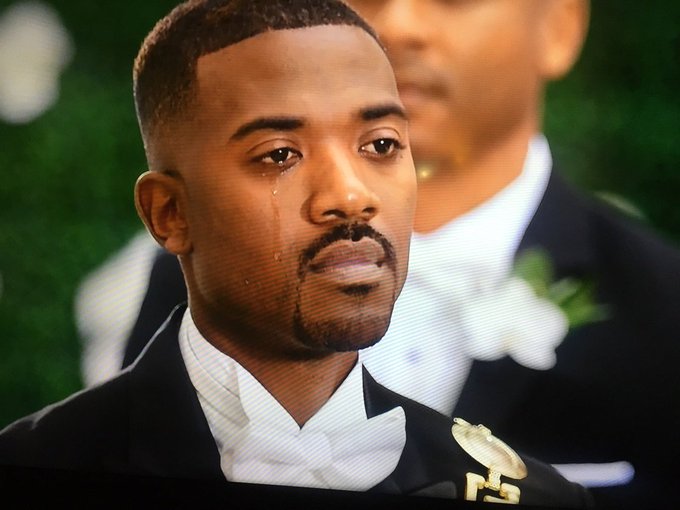itstebza2u's tweet image. #etvScandal Vuvu needs to be protected at all cost, this is becoming more dangerous for her, phela Mthunzi wouldn't think twice to switch her off ๐ญ๐ญ๐ญ๐ญ