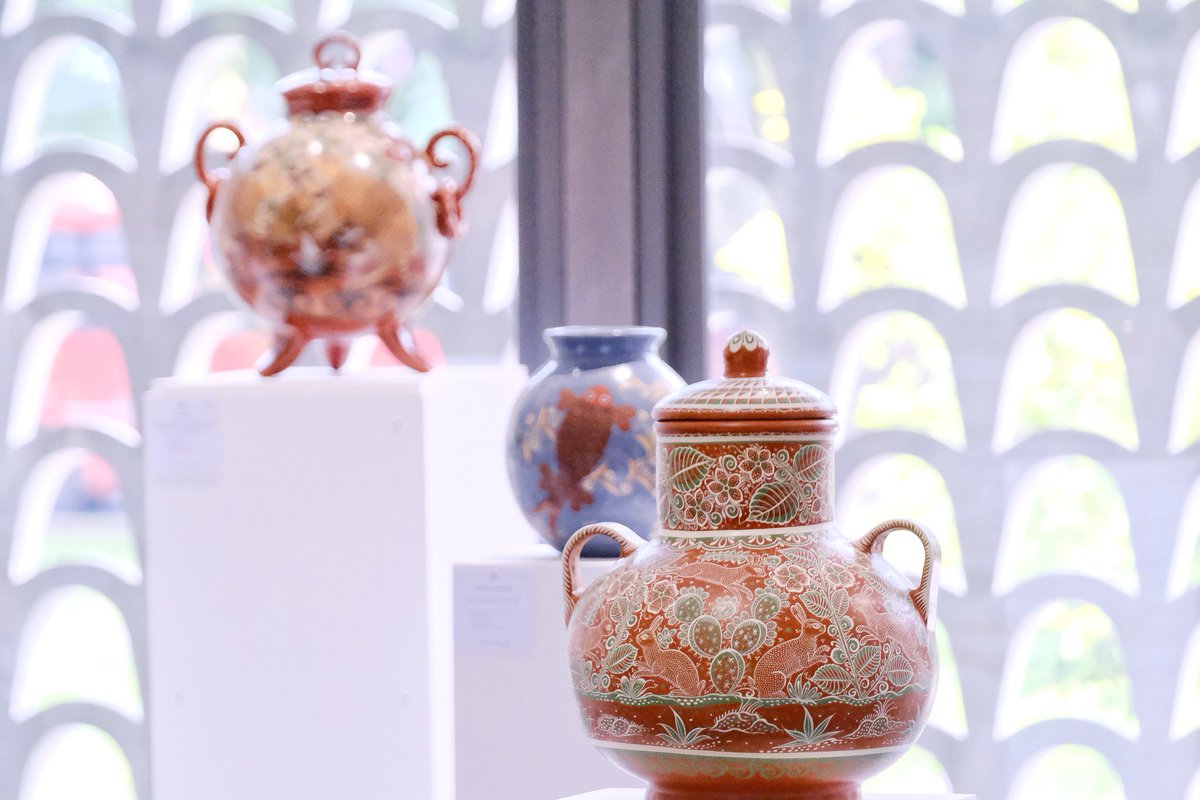 PabloLemusN's tweet image. Jalisco es tierra de grandes artesanas y artesanos que ponen su corazón y todo el talento en cada pieza.
Con el objetivo de preservar el legado artesanal tradicional y estimular su creatividad para el desarrollo de nuevas propuestas y diseños innovadores, el Gobierno del…