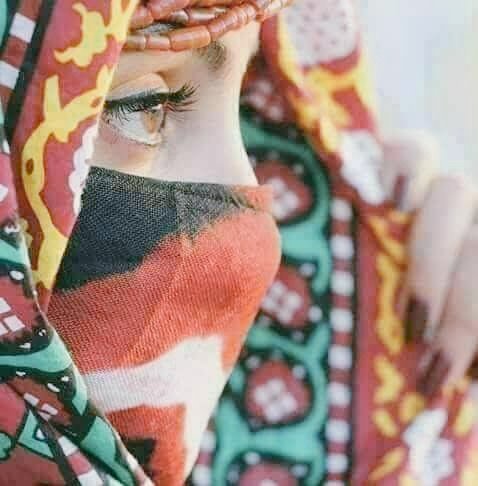 NIK_563's tweet image. یہ رابطوں میں غفلت، یہ بھولنے کی عادت
کہیں دور ہو نا جانا ،یونہی دور رہتے رہتے
#اردو_زبان
#عشق_ممنون
