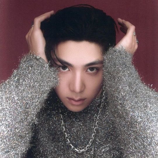 chartsadp's tweet image. [INFO] @ALLDAY_PROJECT #WOOCHAN shared that he didn’t join THEBLACKLABEL originally to join ALLDAY PROJECT. He wasn’t even told about being involved until after his college exams, they had him met the members— making him member four.

#ALLDAYPROJECT #올데이프로젝트