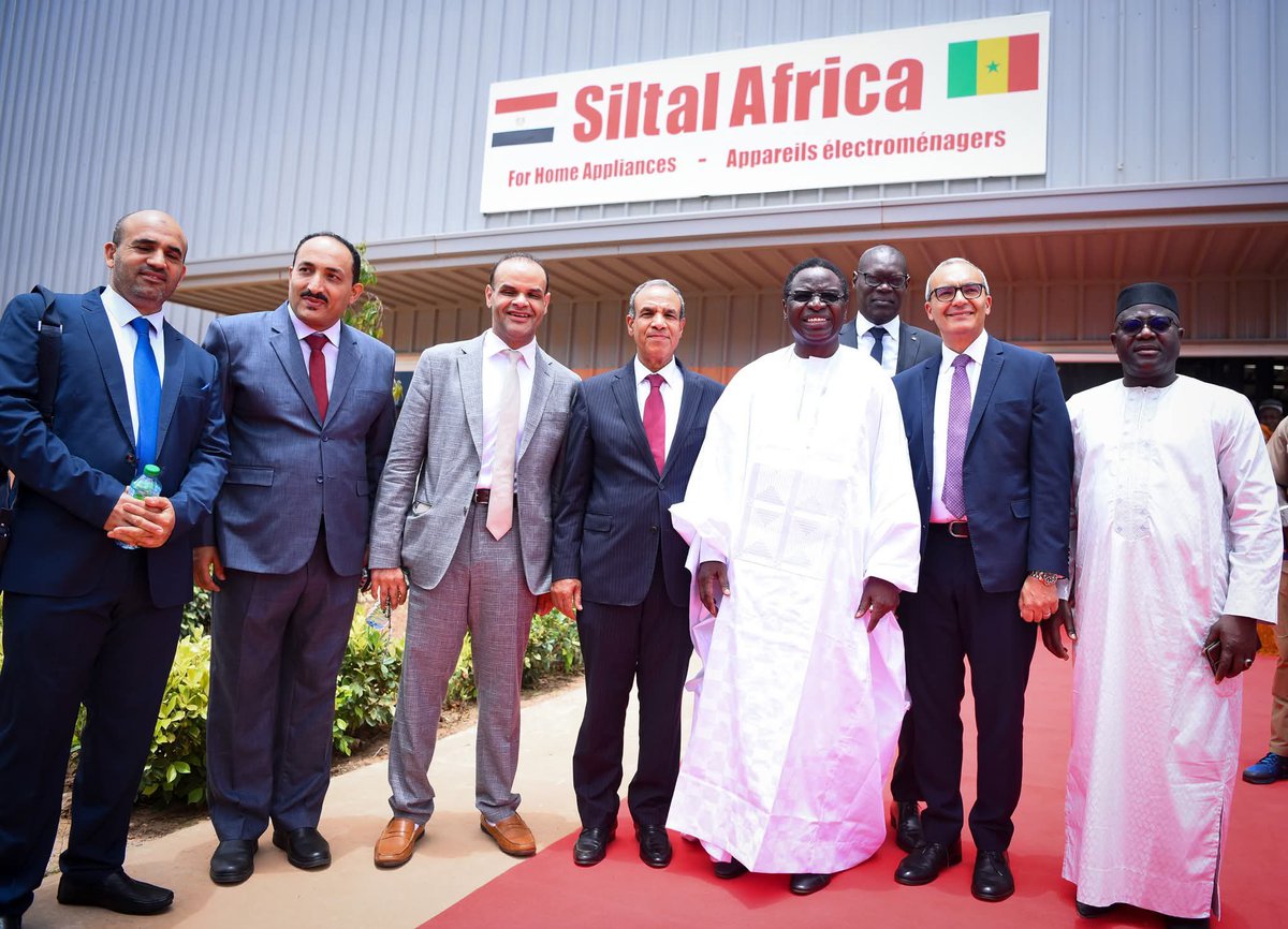 🇪🇬 🇸🇳 | Le ministre égyptien des Affaires étrangères Badr Abdel Aaty, inaugure à Dakar au Sénégal une nouvelle usine du groupe égyptien Siltal, spécialisée dans la production d’appareils électroménagers.