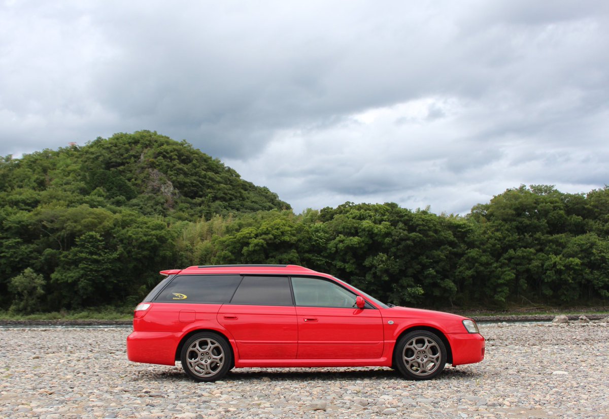 shiawasenokuro's tweet photo. #愛車の真横嫌いな奴いない
#SUBARU4WD https://t.co/XUVYaEsJlB