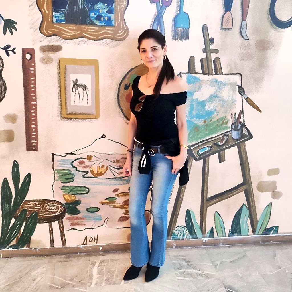 Bonito Fin de Semana Para Todos 😉💋
#findesemana #ViernesDeTravesuras #FelizViernesATodos #flaquitas #ViernesCogelón #WeekendVibes #ConGanas #citas #hot #Mexico #arte #Fotos #ViernesDeSeducción