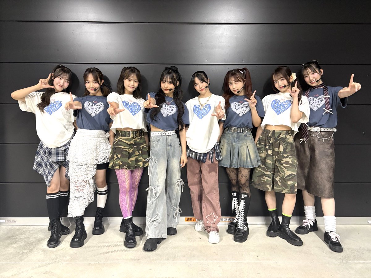 liveenEn's tweet image. Lucky²、7月25日大阪にてファンミーティングラスト公演開催! lvtimes.net/music/70736/
#Lucky2 #ラッキーラッキー #ファンミーティング #山口莉愛 #永山椿 #深澤日彩 #比嘉優和 #佐藤栞奈 #上村梨々香 #森朱里 #佐藤妃希
