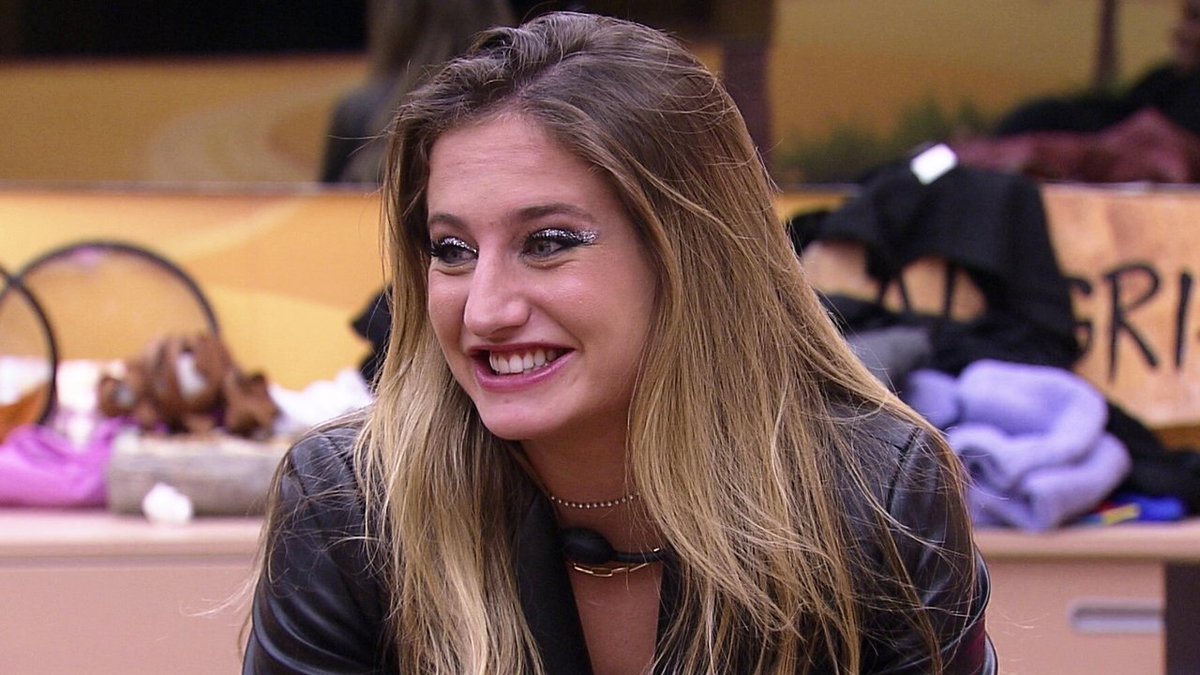 pamplona_bru's tweet image. Talvez esses ex-BBBs jamais aceitem ir para a Fazenda, mas uma coisa é certeza: esses seriam os ex brothers que mais renderiam o entretenimento nosso de cada dia no reality rural. Concordam?
#AFazenda17 👀