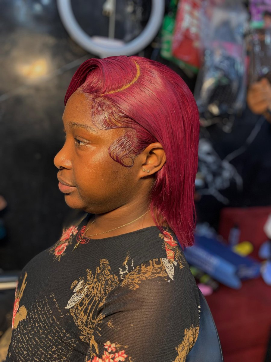 hilopeksalon's tweet image. Laid to perfection✨

Our flawless frontal installation gives you that natural hairline and unmatched confidence. 

Only at Hilopek, where beauty meets perfection 🥰 

#saloninuyo #frontalinstall #uyo #fypシ
