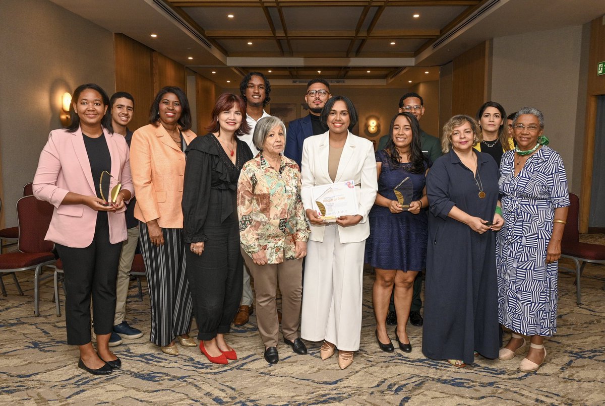 El premio de Periodismo con Perspectiva  de Género Margarita Cordero, es un reconocimiento al periodismo que visibiliza las desigualdades y promueve la igualdad de género en nuestro país, respaldado por él <a href="/intecrd/">INTEC</a>, el <a href="/IGEF_UASD/">Instituto Investigacion Género y Familia UASD</a>, la <a href="/agareso/">AGARESO</a>, el <a href="/CDP_RD/">Colegio Dominicano de Periodistas</a> y el <a href="/MMujerRD/">Ministerio de la Mujer República Dominicana</a>.