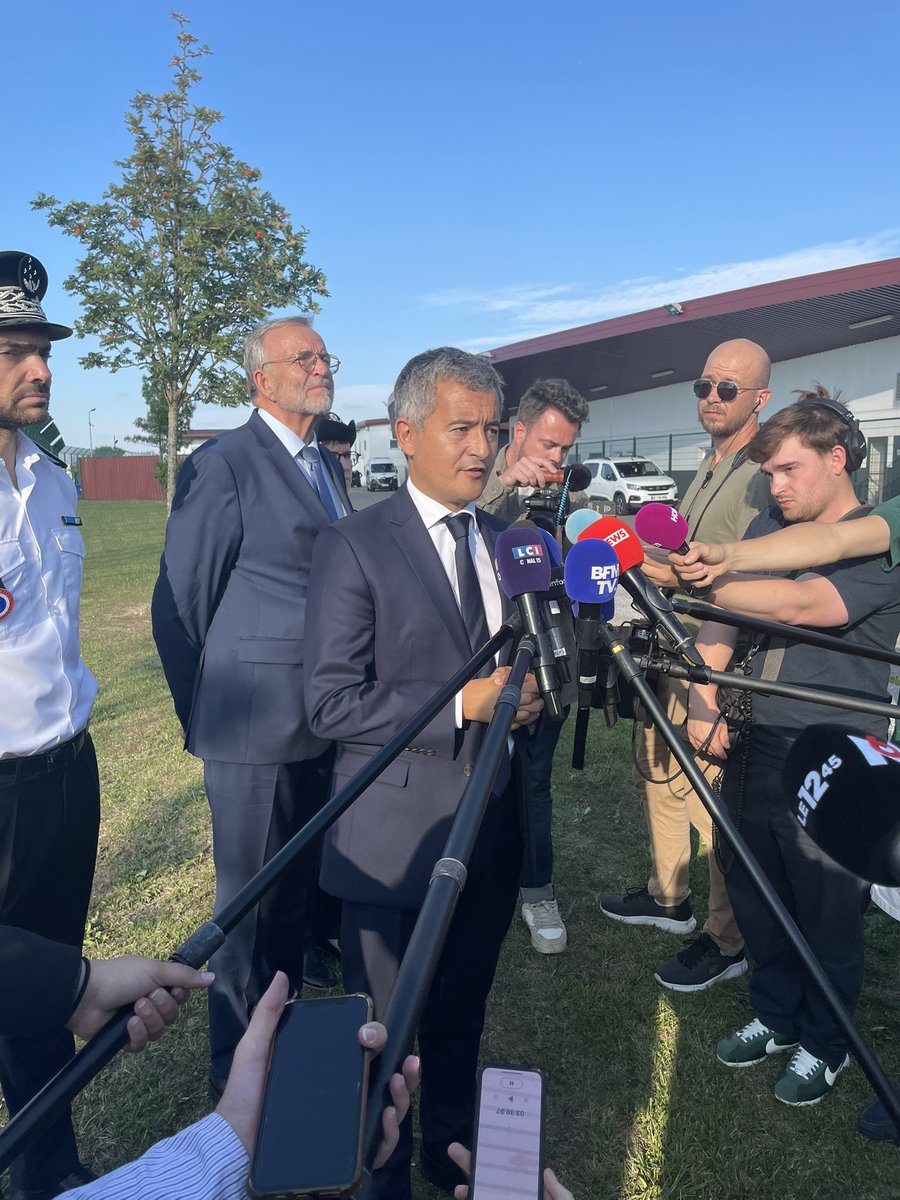 💬 "Quiconque visite une prison sait que ce n'est pas le Club Med", déclare Gérald Darmanin en visite à Vendin-le-Vieil <a href="/BFMTV/">BFMTV</a>